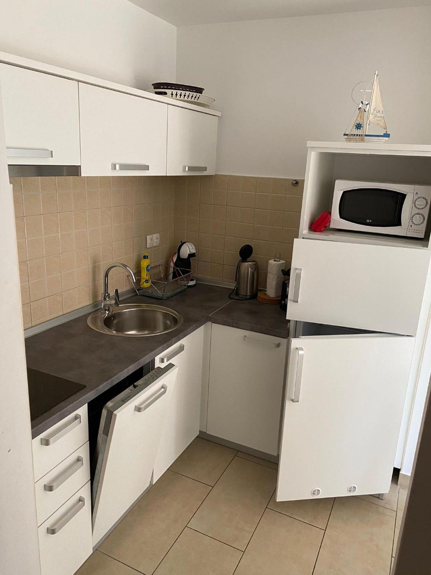 Apartment Adria 비오그라드나모루 외부 사진